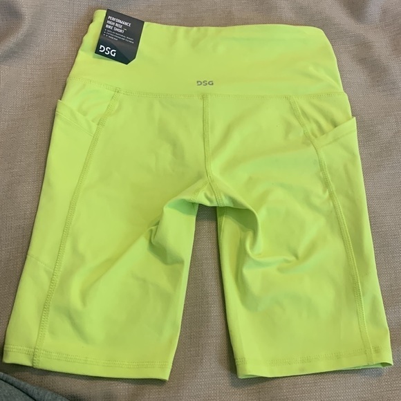 DSG Performance Bike Short - Picture 3 of 6